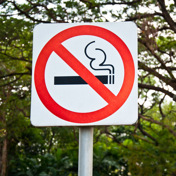 Do not smoke sign in the garden